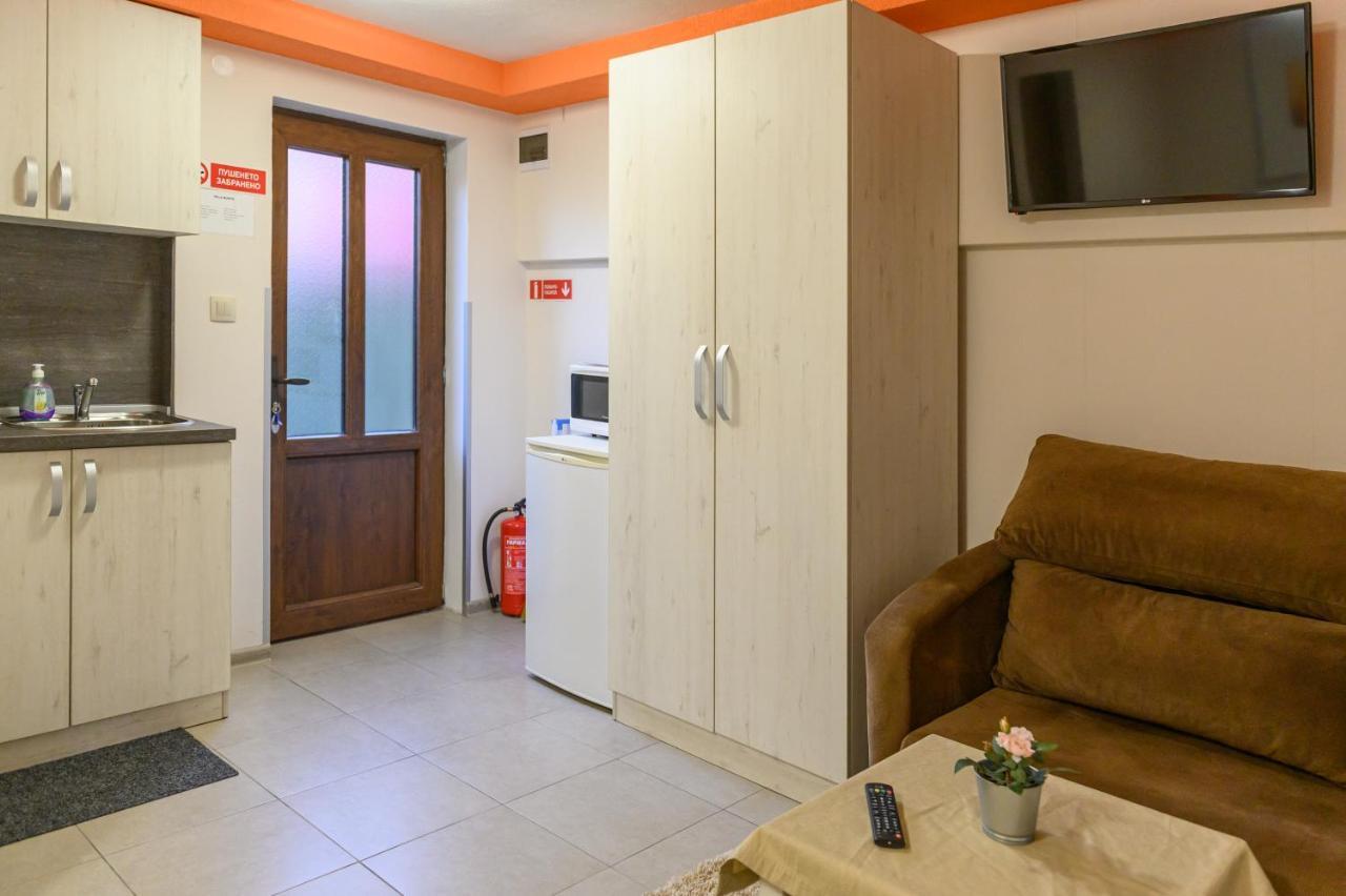 Къща За Гости Мурите Sapareva Banya Ngoại thất bức ảnh