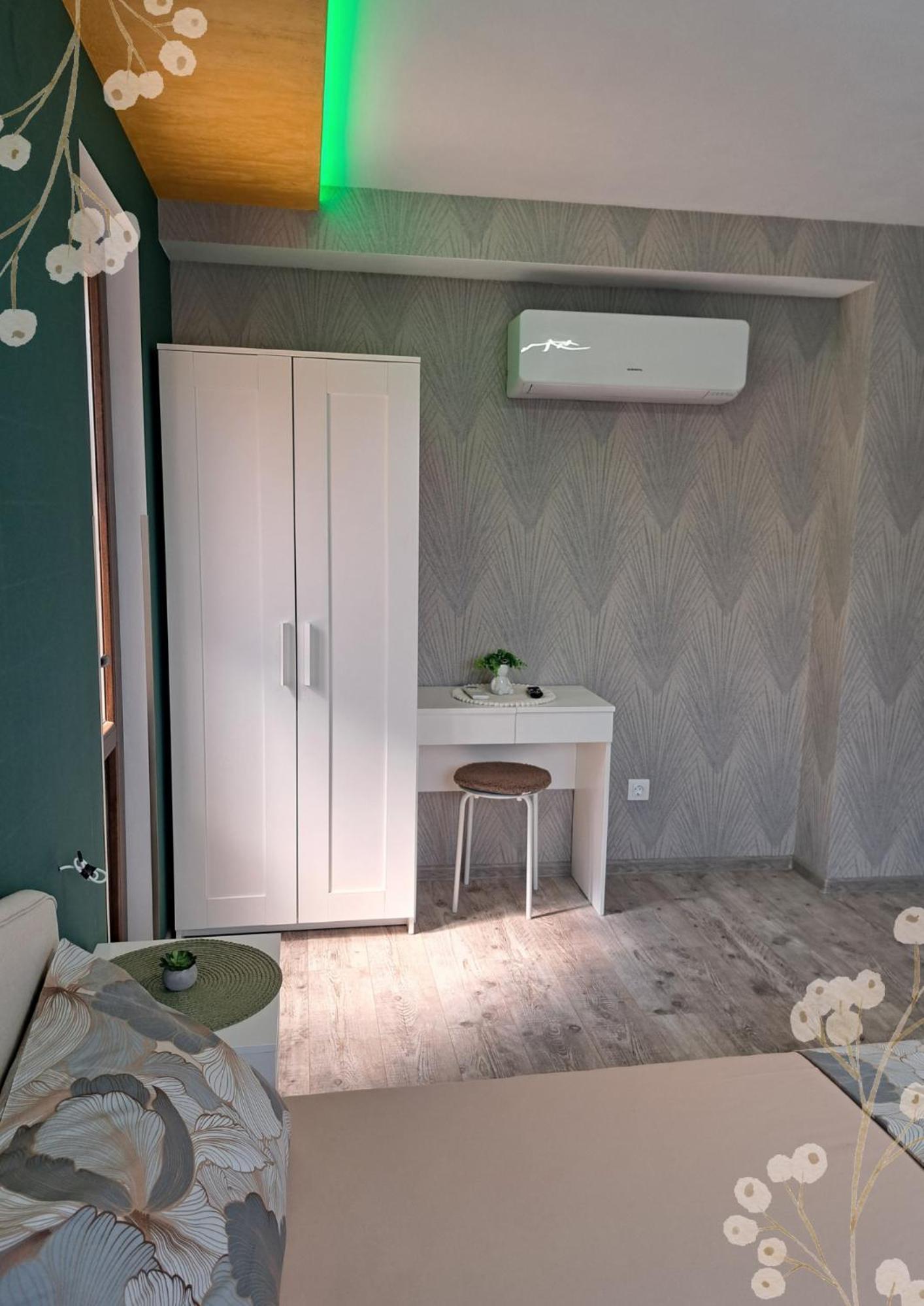 Къща За Гости Мурите Sapareva Banya Ngoại thất bức ảnh